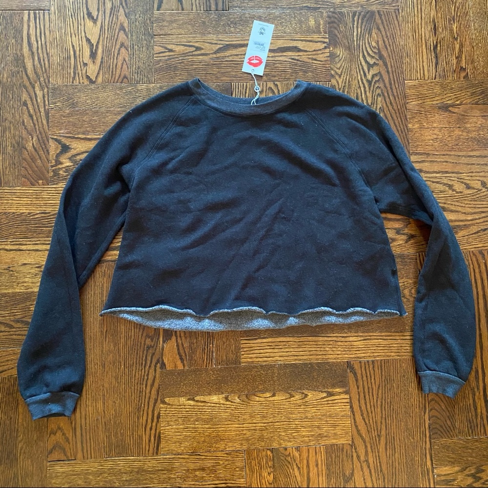 Wildfox Monte Crop Sweatshirt Size XL NWT.